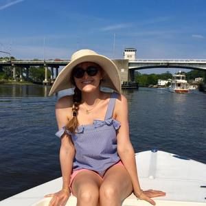 Meet your Posher, Alice